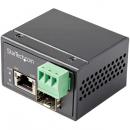 StarTech.com IMC1GSFP30W 光メディアコンバータ/30W PoE+給電/ギガビット対応/SFP to RJ45/シングル・マルチモード/最大100m